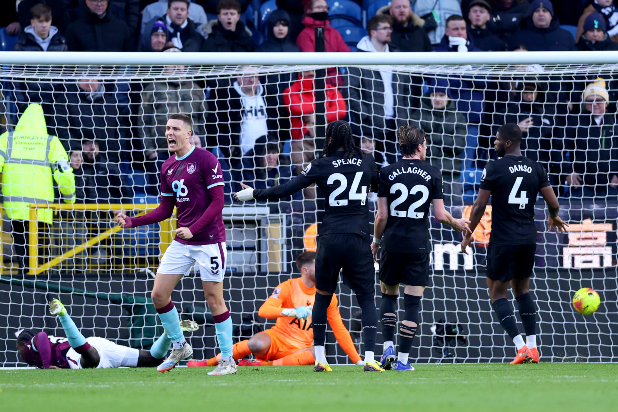 Maxime Esteve of Burnley celebrates after teammate Axel Tuanzebe (not pictured) scores his team's first goal during the Premier League match between Burnley and Spurs at Turf Moor on January 24, 2026 in Burnley, England.