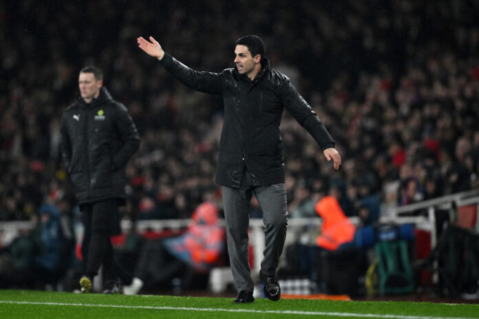 Arteta apologises to Chelsea boss Rosenior over 'disrespect'