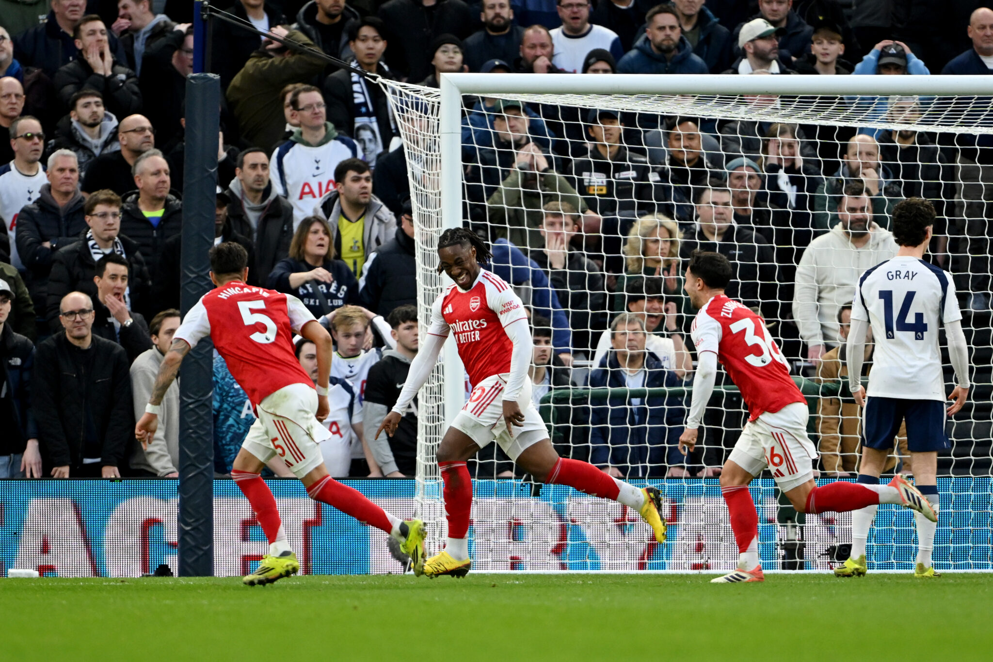 Incredible Eberechi Eze stat as midfielder scores in North London derby
