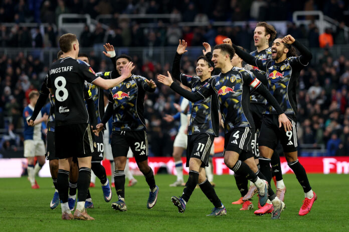 Longstaff hails 'massive' Leeds teammate after 'tough time'