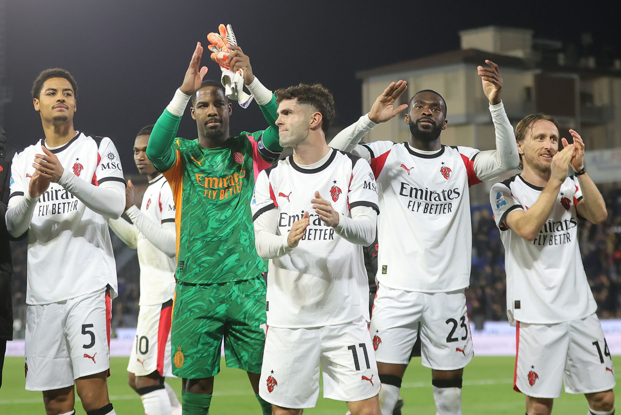 AC Milan vs Como - Predicted lineup and team news