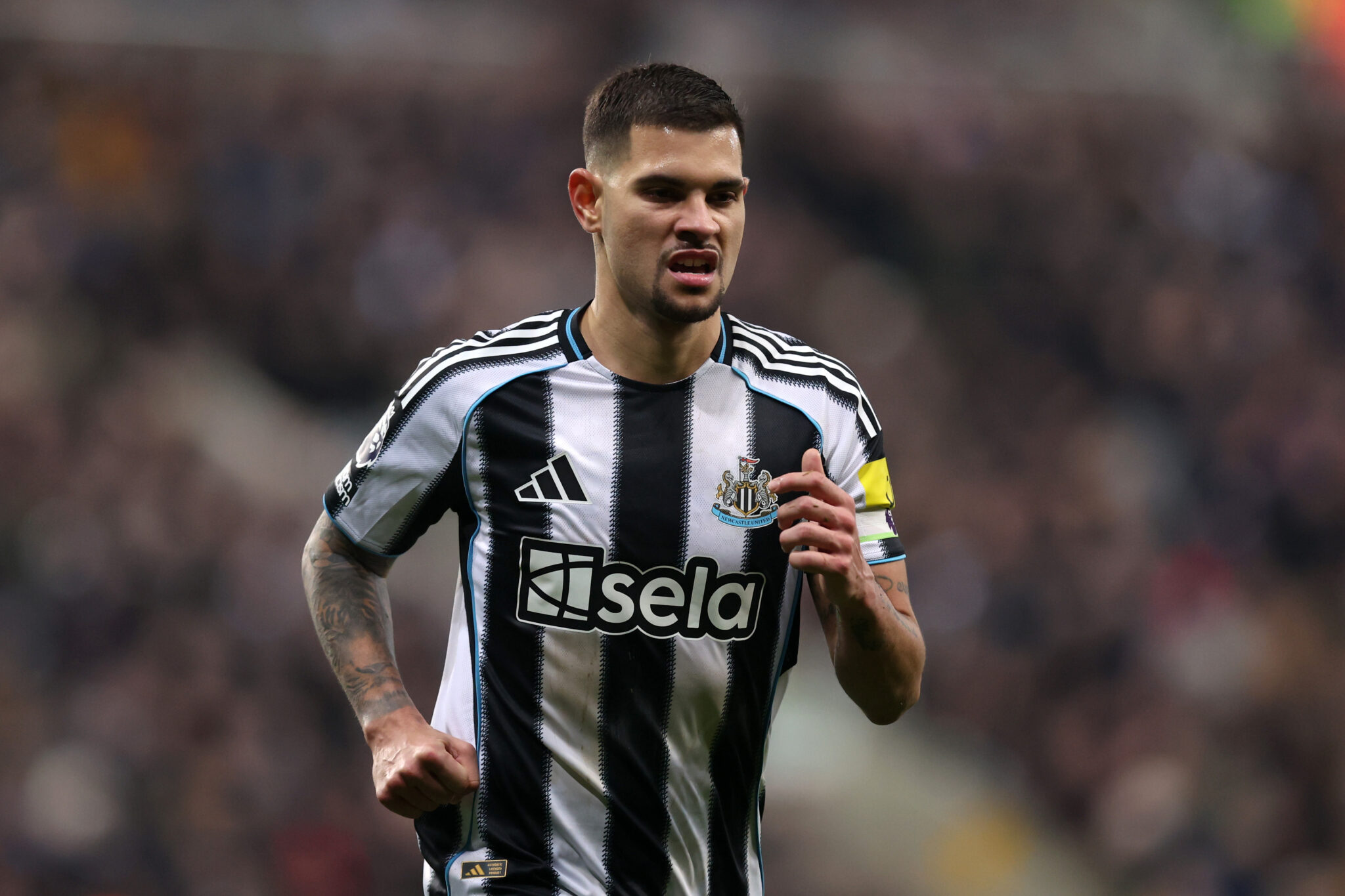 Manchester United and Real Madrid eye Newcastle captain Guimaraes