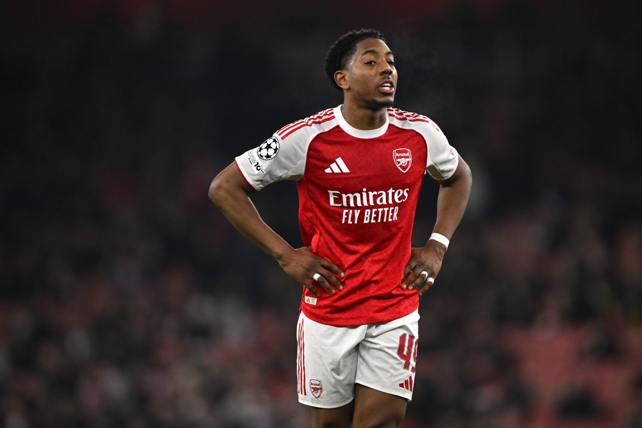 Manchester United eye surprise move for Arsenal teenager Myles-Lewis Skelly