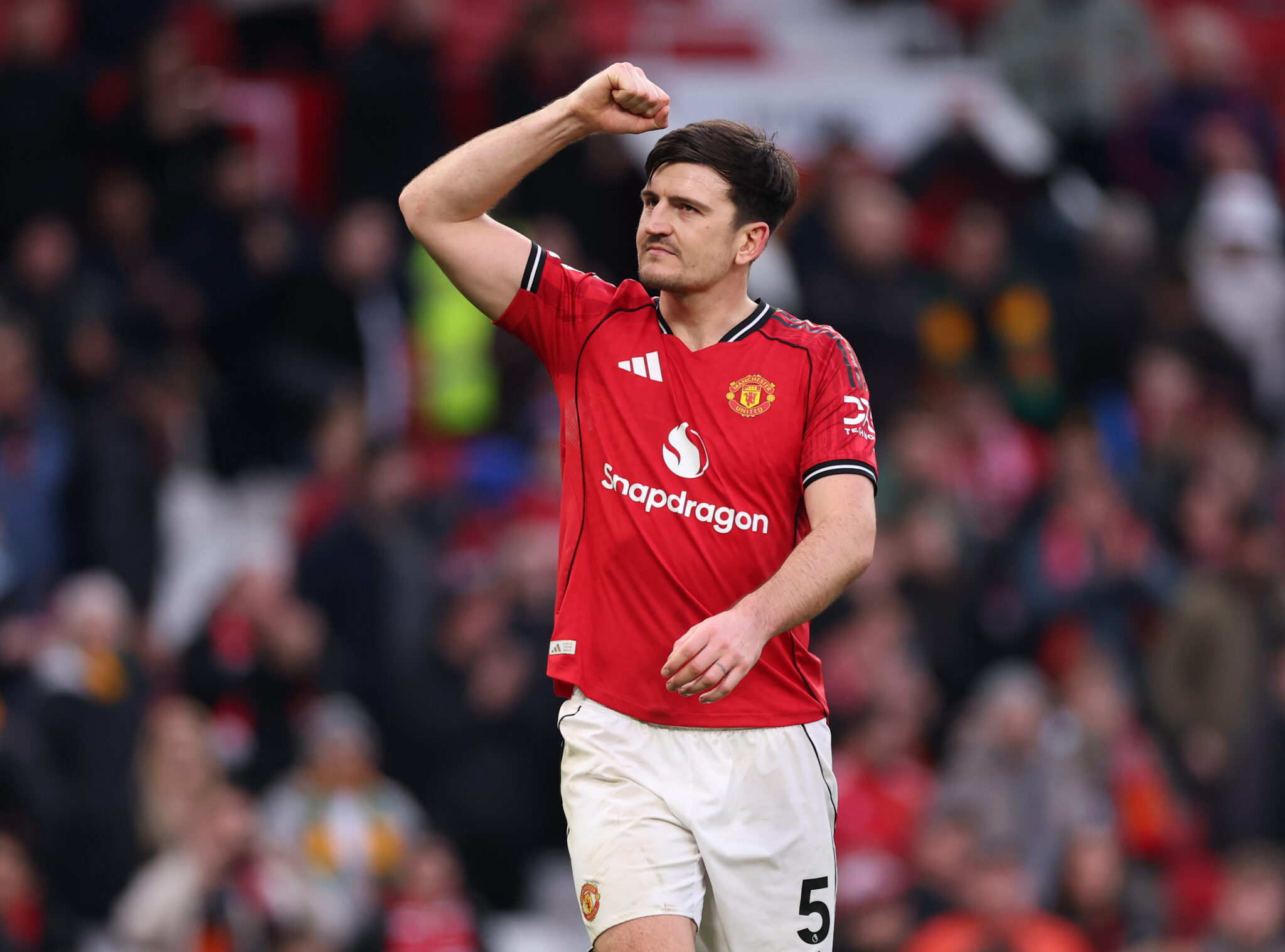 Maguire hails Manchester United ambition after signing new deal