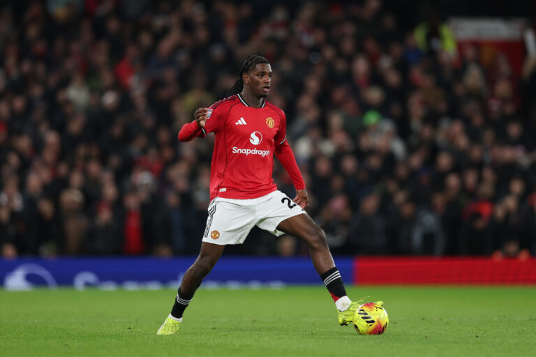 Manchester United believe young duo Yoro and Heaven can reach Saliba and Gabriel level