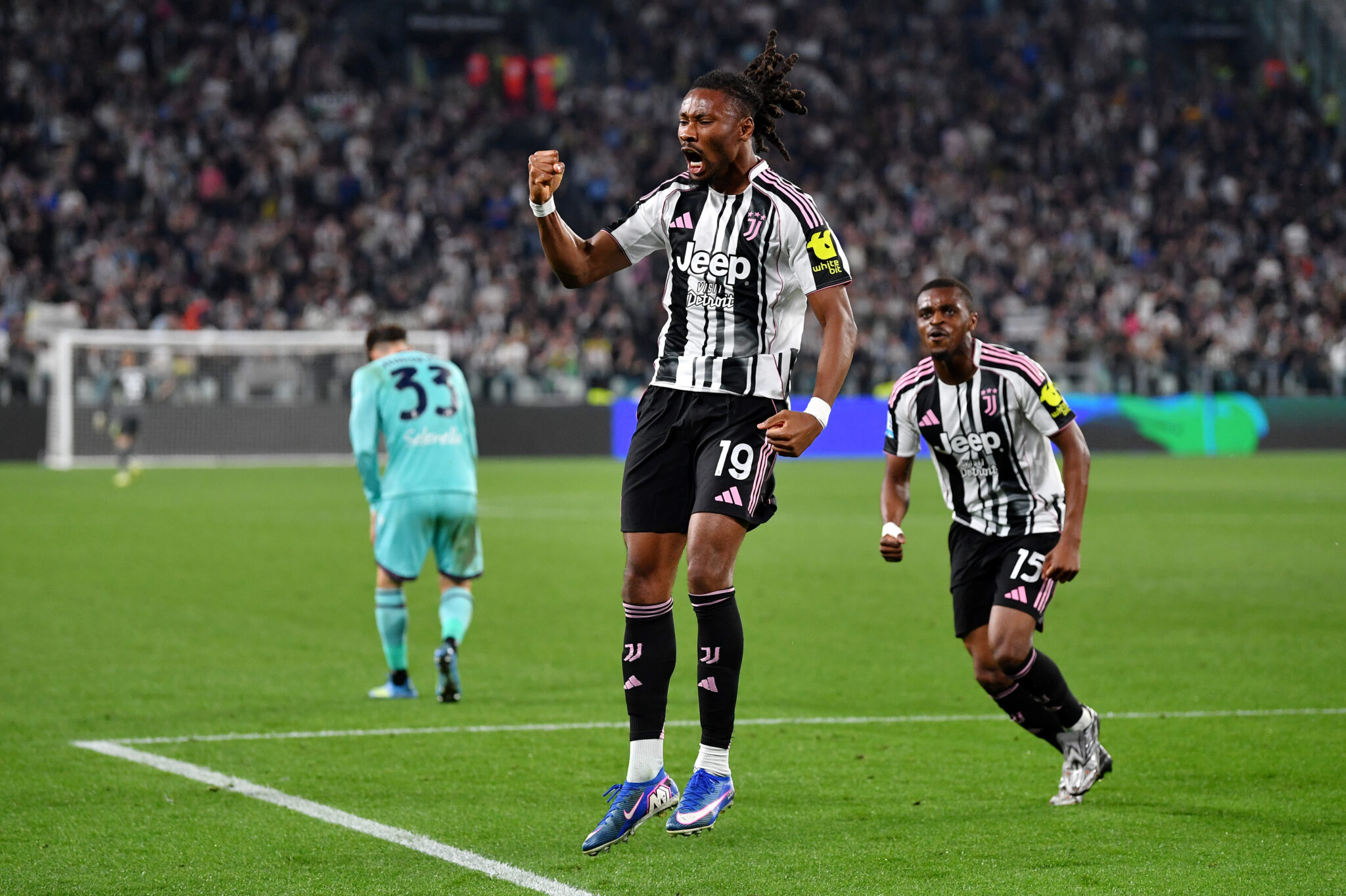 Power Rankings: Juventus on the up, Man United return