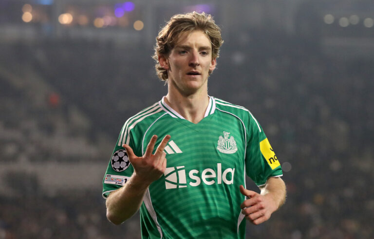 Barcelona believe Newcastle will lower Gordon asking price