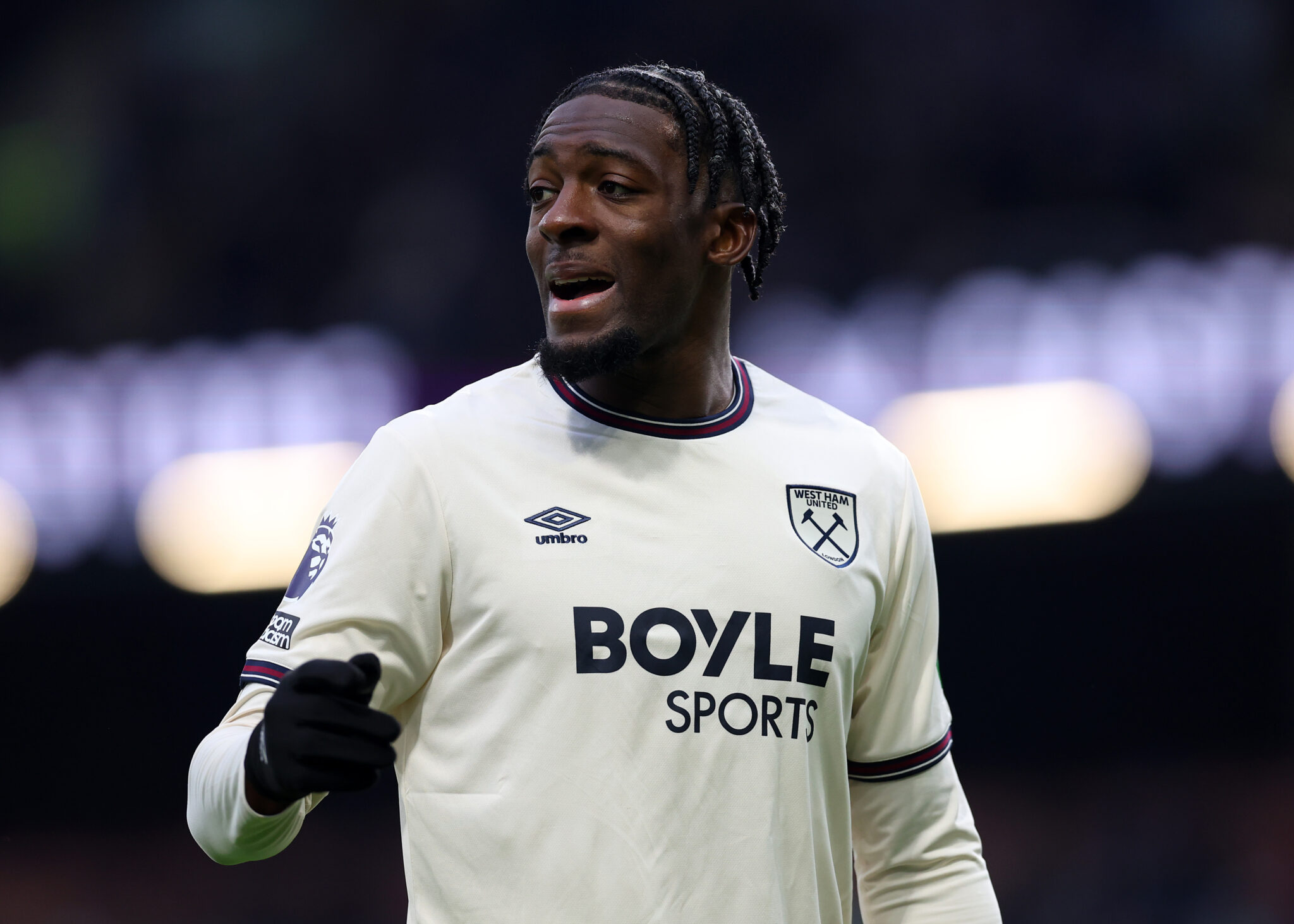 Leeds plot summer move to sign Chelsea centre-back Disasi