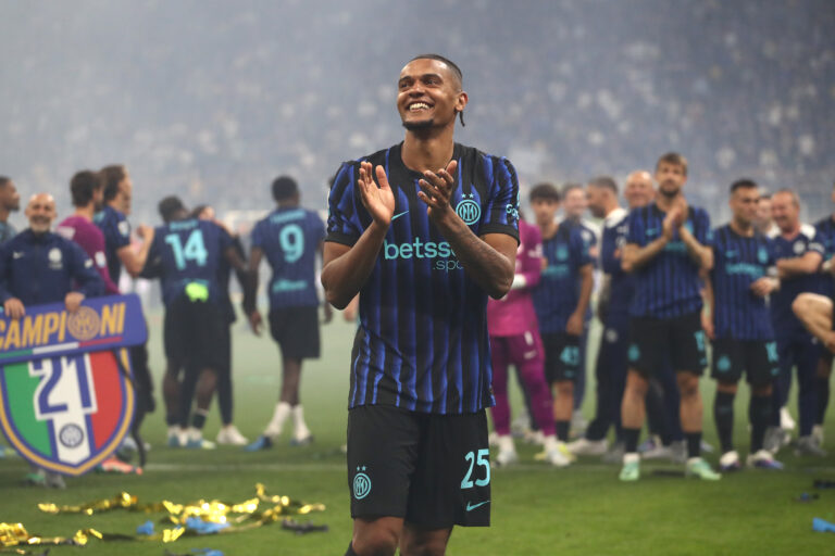 Manchester City centre-back Akanji to complete Inter move after Serie A win