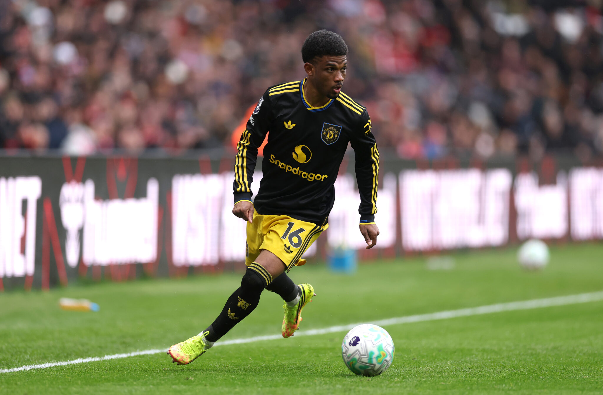 Manchester United dismiss Diallo exit talk