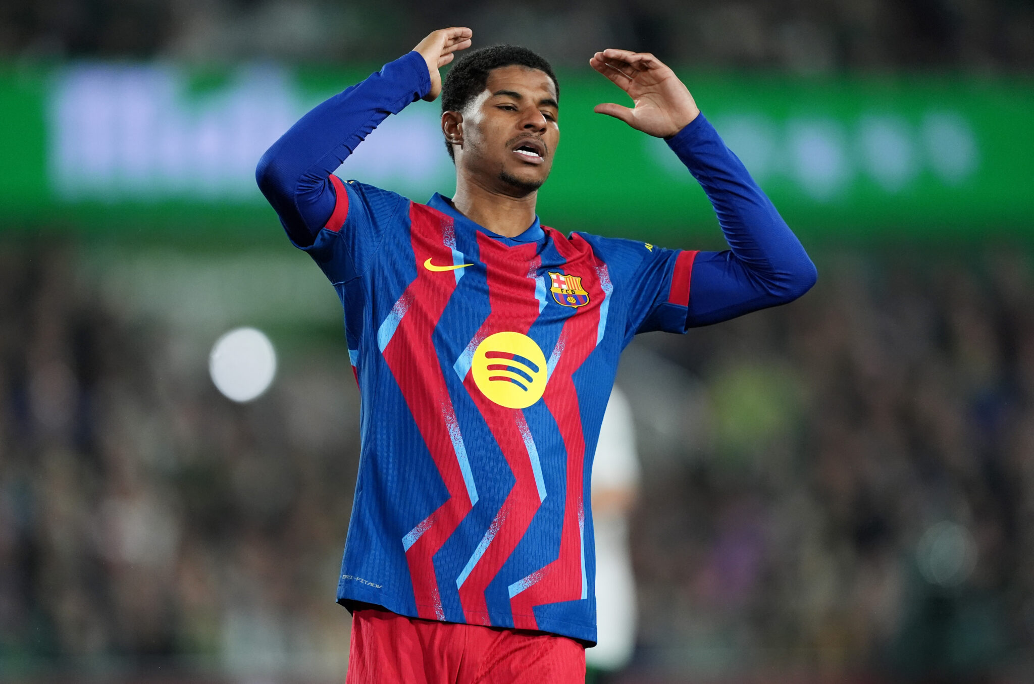 Alvarez chase leaves Marcus Rashford Barca future in doubt