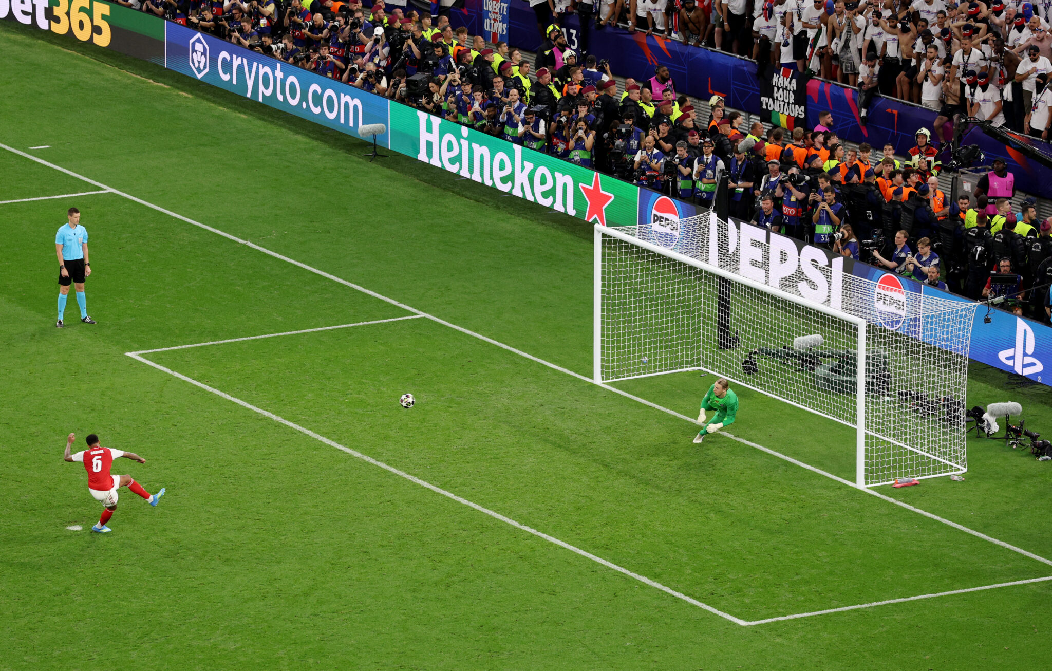 Gabriel of Arsenal misses the team's fifth penalty in the penalty shoot out during the UEFA Champions League Final 2026 match between Paris Saint-Germain and Arsenal FC at Puskas Arena on May 30, 2026 in Budapest, Hungary.