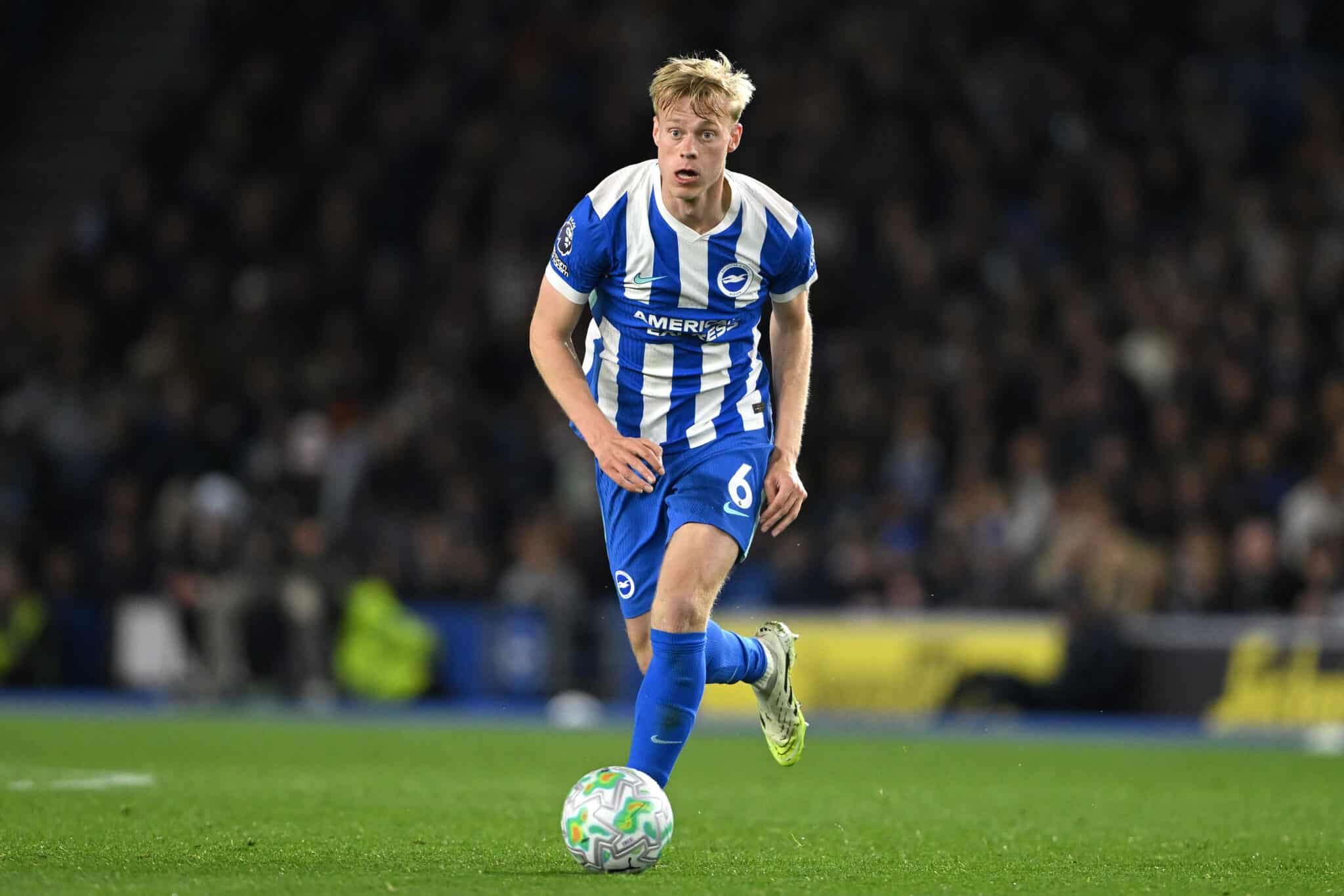 tottenham-battle-chelsea-and-liverpool-for-brighton-defender-Jan Paul van Hecke.