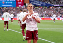 Arsenal survive late VAR drama to claim precious West Ham win Arsenal survive late VAR drama to claim precious West Ham win