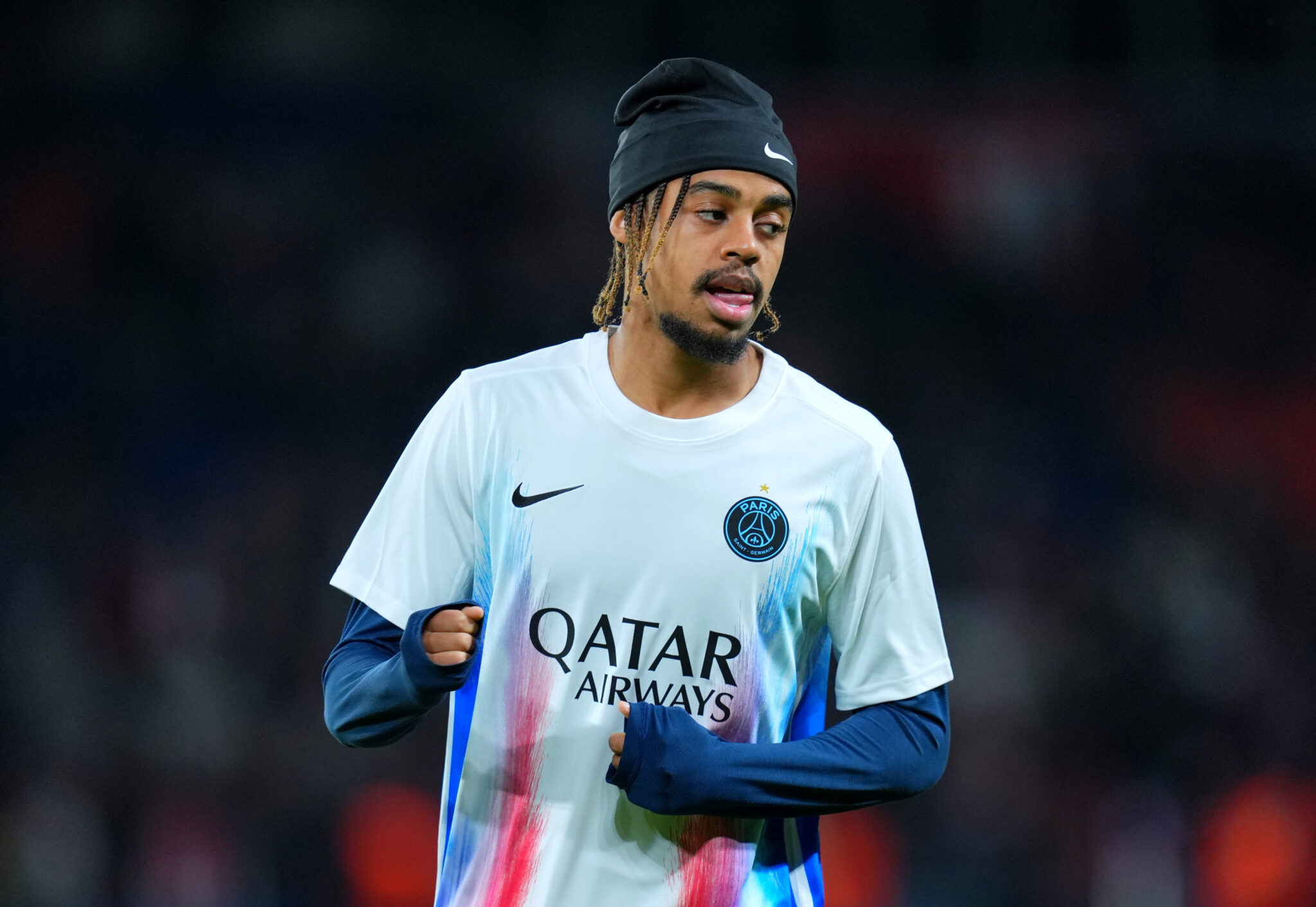 Arsenal and Liverpool baulk at PSG's Barcola demands