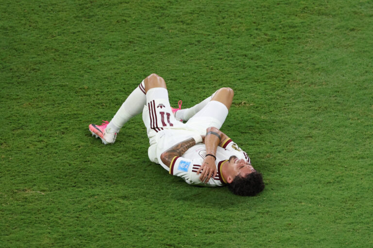 Yeremy Pino faces World Cup exit with collarbone injury
