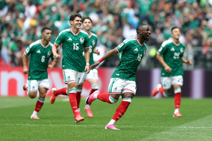 World Cup round-up: Mexico and South Korea start with wins
