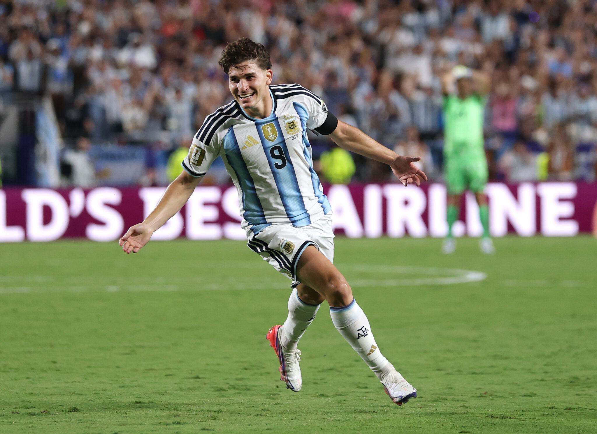 Alvarez stunner sends Argentina through to face England