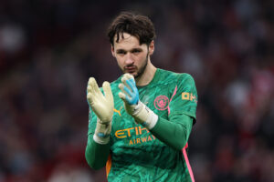 Leeds in talks with Man City for goalkeeper James Trafford