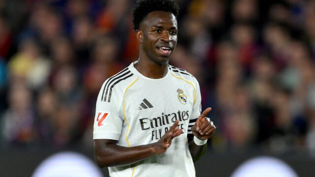 Vinicius delays Real return amid Arsenal speculation