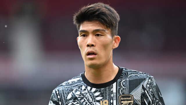 Palace in talks to sign ex-Arsenal defender Tomiyasu