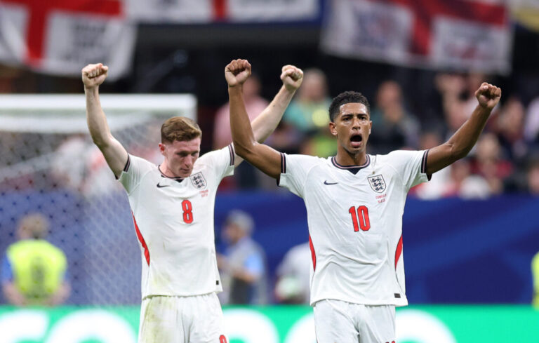 Elliot Anderson #8 and Jude Bellingham #10 of England celebrate the team's 2-1 victory in the FIFA World Cup 2026 Round Of 32 match between England and Congo DR at Atlanta Stadium on July 01, 2026 in Atlanta, Georgia.