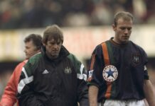 90s Gold: How Newcastle United went from Keegan’s Entertainers to Dalglish’s Dad’s Army Newcastle United manager Kenny Dalglish and club captain Alan Shearer walk off disappointed after the FA Carling Premiership match against Southampton at the Dell in Southampton, England. Southampton won 2-1.