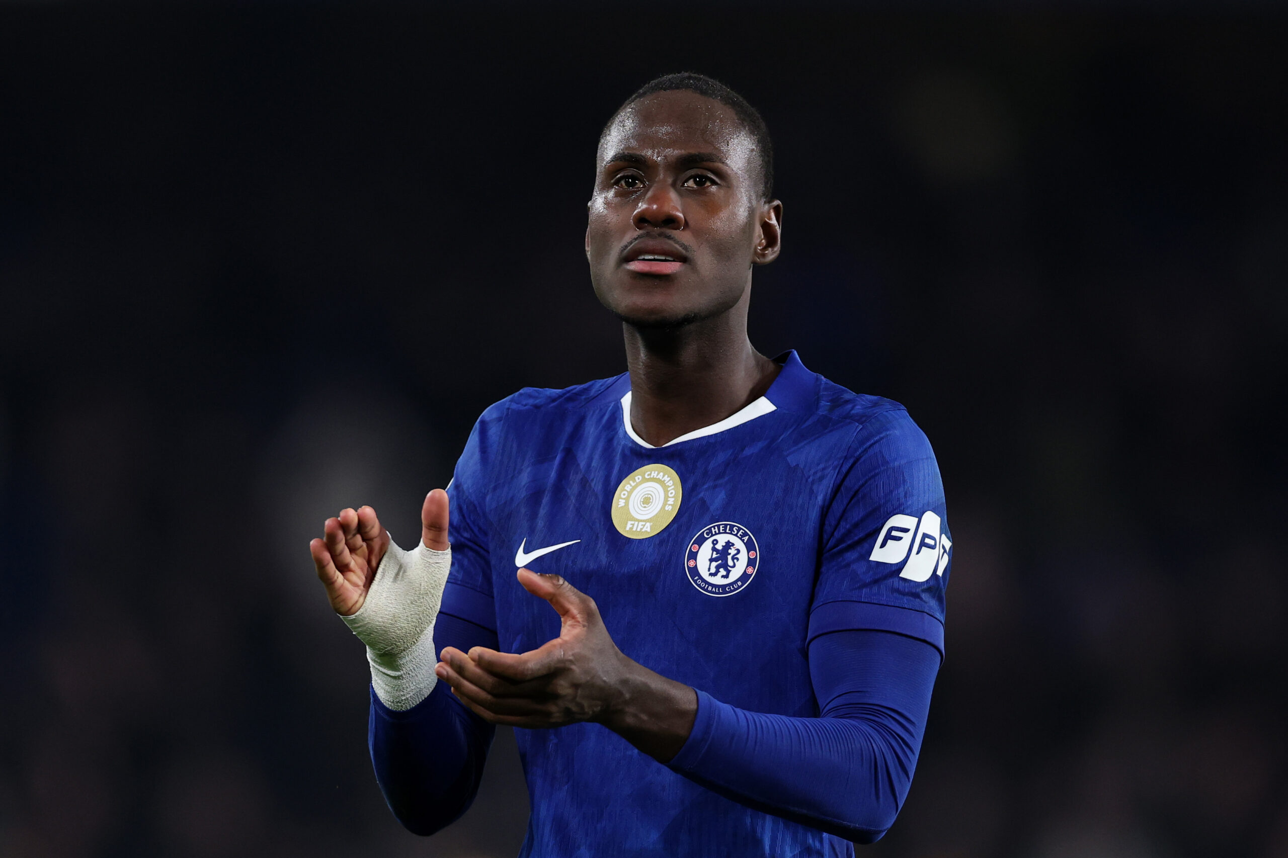 Como agree £31m deal to sign Chelsea’s Chalobah