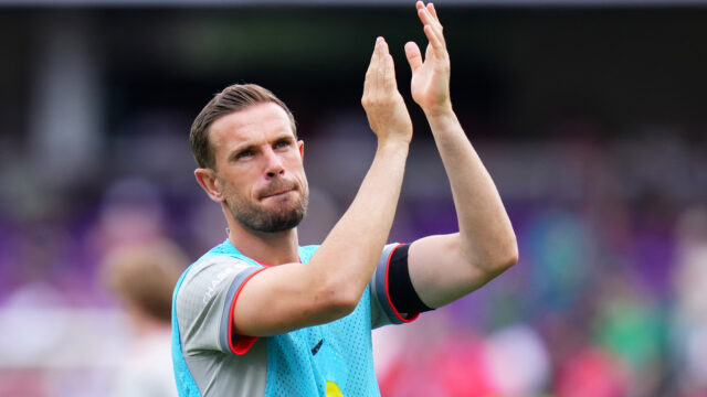 Chelsea sign Henderson on two-year contract