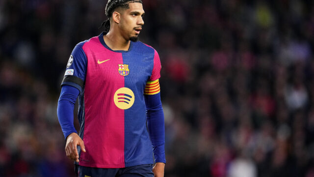 Liverpool set to sign Barcelona defender Araujo on loan