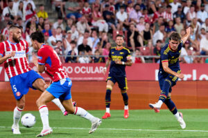 Dowman shines as Arsenal beat Girona in pre-season