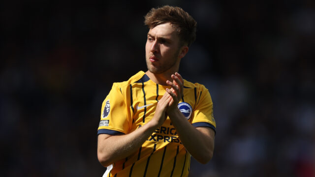 Arsenal lead race for Brighton midfielder Hinshelwood