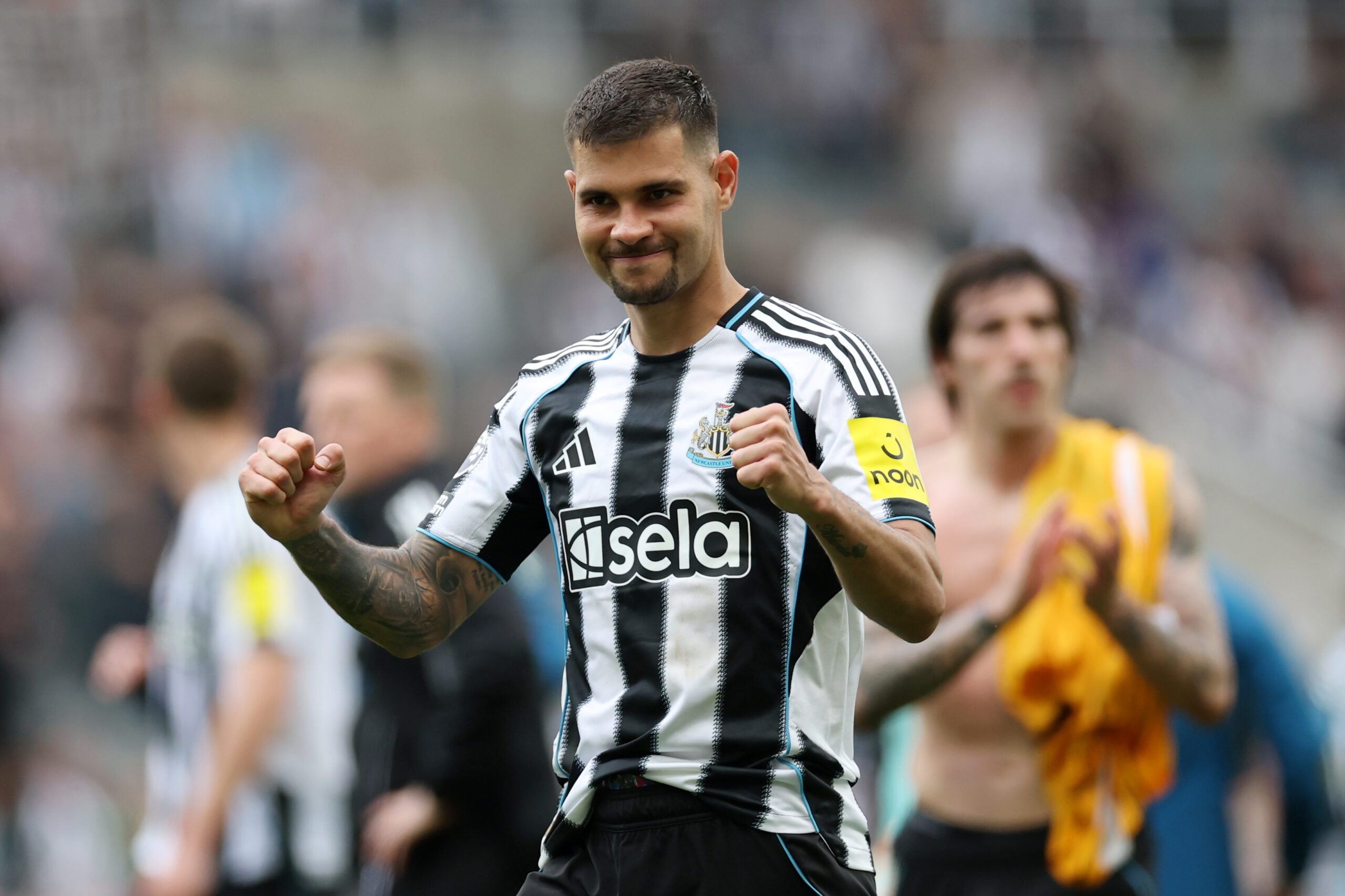 Arsenal agree £75m deal for Newcastle’s Guimaraes
