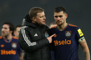 Guimaraes pays emotional tribute to Howe after exit