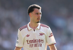 Galatasaray lodge €40m bid for Arsenal winger Martinelli