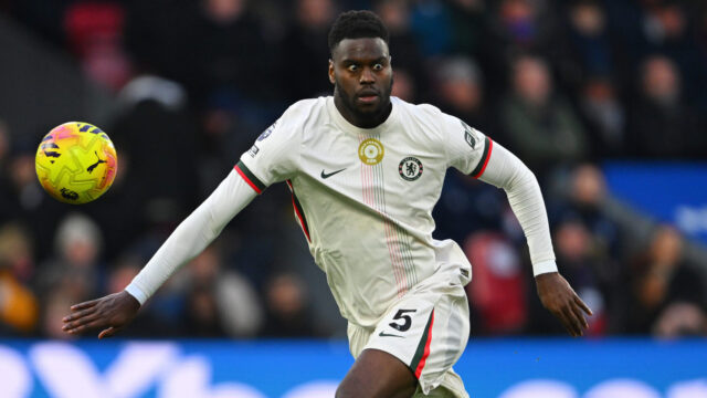 Chelsea expected to reach compromise with Napoli for Badiashile deal