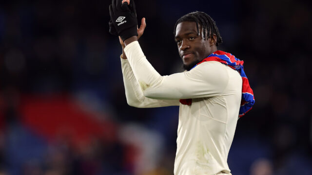 Chelsea centre-back undergoing Crystal Palace medical