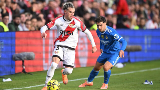 Chavarria heading to Chelsea as Blues land Cucurella successor