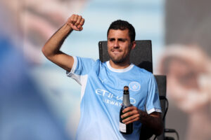 Rodri price tag revealed as Barcelona transfer bid rejected by Man City