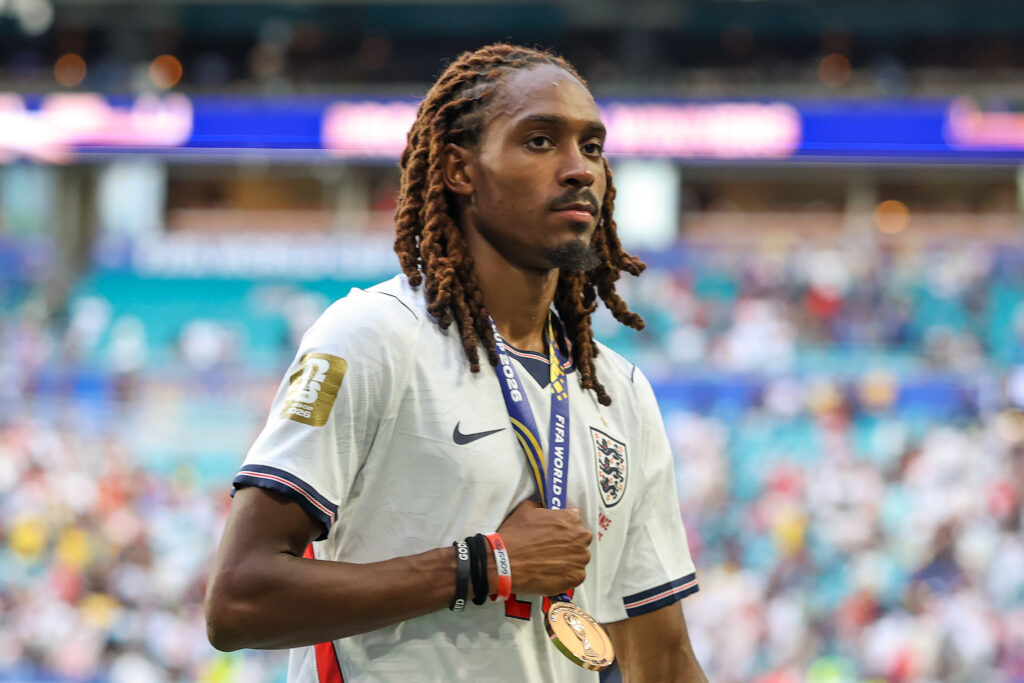 Spurs should not sell Djed Spence on the cheap