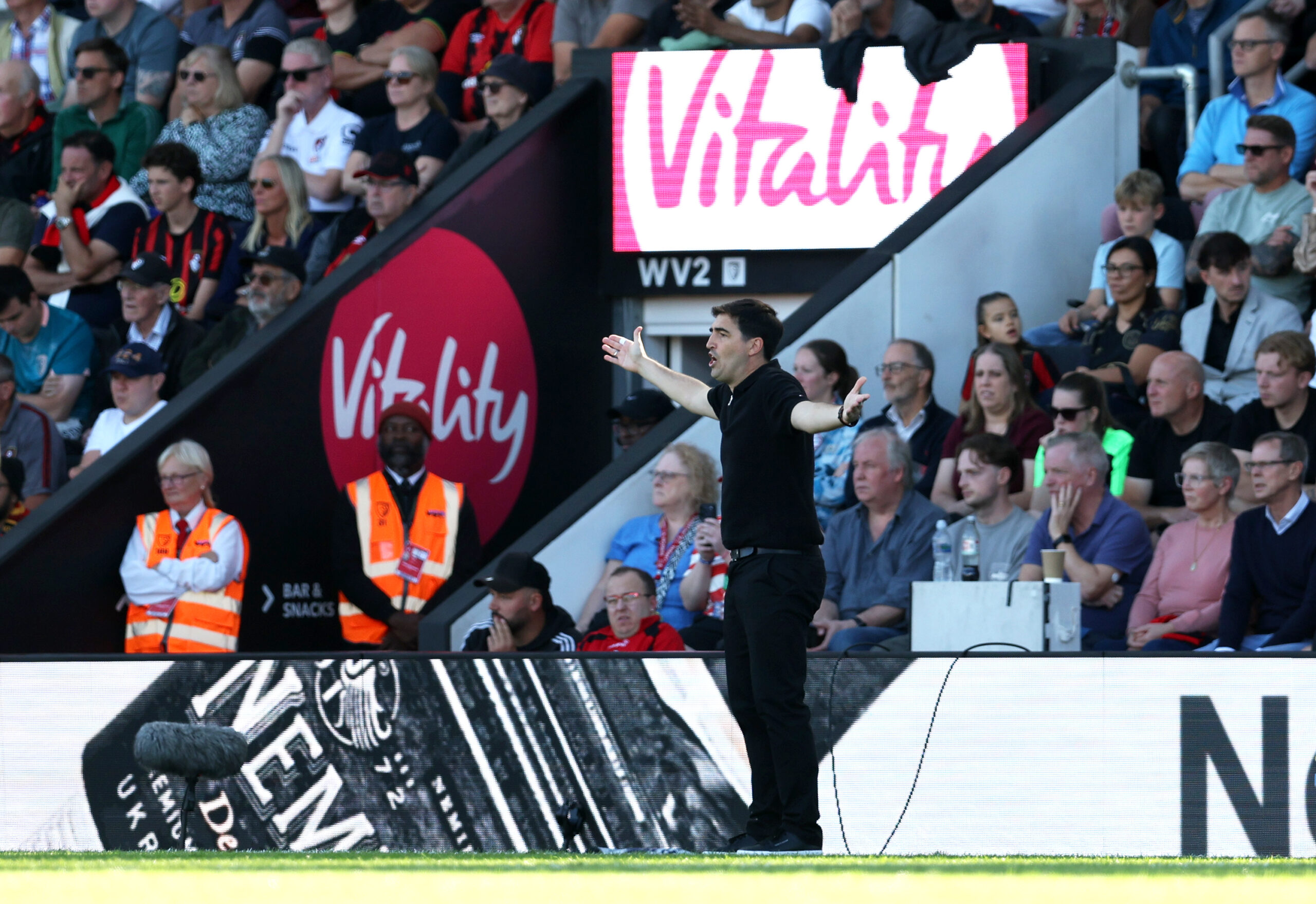 Iraola praises Liverpool’s resilience after winning return to Bournemouth