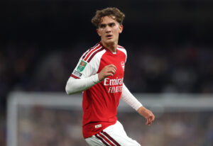 Dowman double sees Arsenal teenager match Wayne Rooney record
