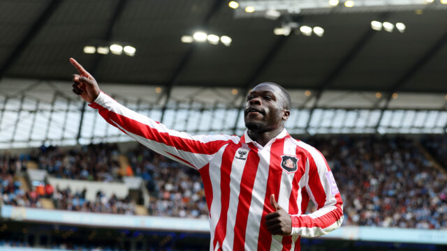 Brian Brobbey joins elite Premier League list after Man City hat-trick
