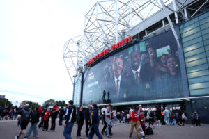 Man Utd debt remains above £1bn despite record revenue