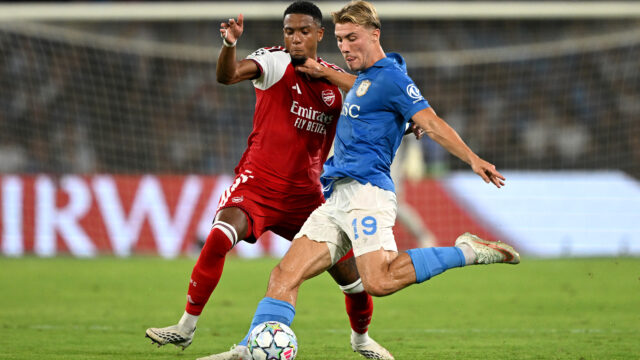 Napoli striker Hojlund hails Arsenal defence as the ‘best of the best’