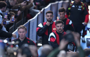 Bruno Fernandes returns for Man Utd while Estevao starts for Chelsea