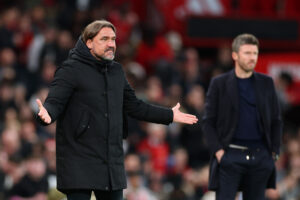 Farke backs ‘excellent’ Carrick to succeed at Man Utd