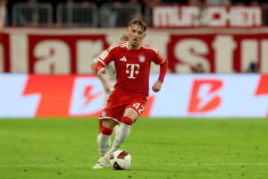 Arsenal among Premier League trio watching Lennart Karl situation
