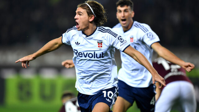 Como shut door on Nico Paz exit amid Man United, Chelsea links
